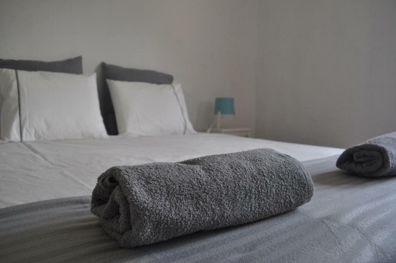 F! Lisbon Guest House Esterno foto